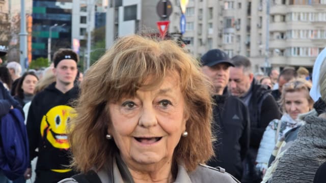 Ana Blandiana susține că nimeni nu are interes ca moțiunea de cenzură să treacă în România