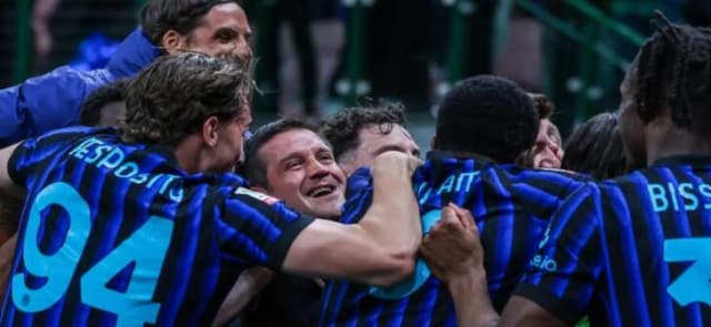 Cristian Chivu, campion al Italiei cu Inter în primul sezon ca principal în Serie A