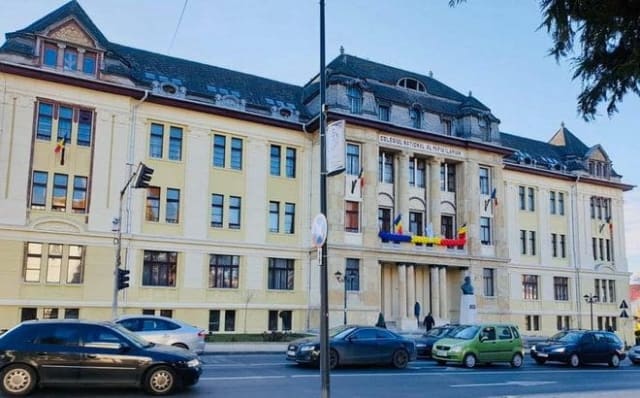 Colegiul Național „Alexandru Papiu Ilarian” deschide înscrierile pentru clasa a V-a în Târgu Mureș