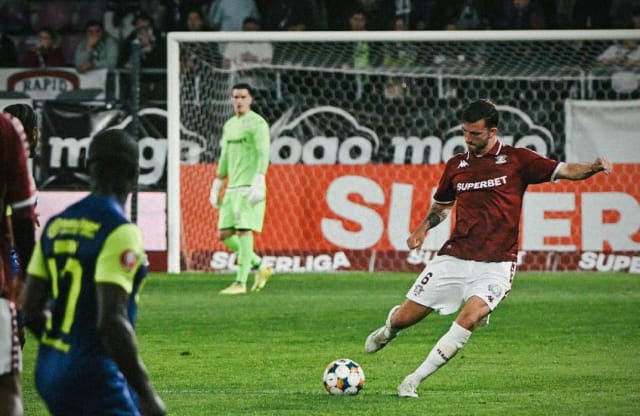 CFR Cluj învinge Rapid în Giulești cu 2-1 și se califică în cupele europene
