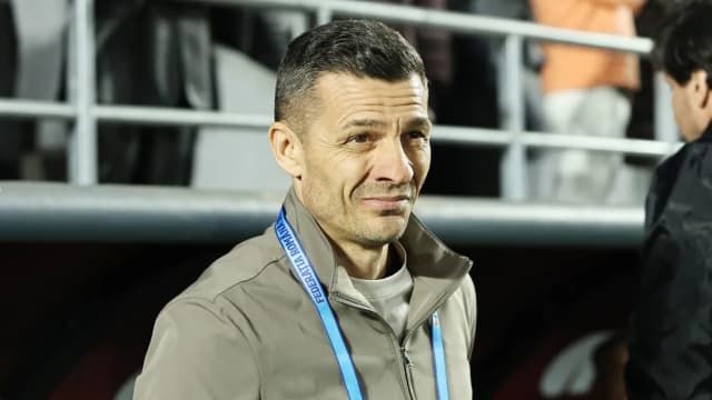 Costel Gâlcă răspunde sfidător după cererea de demisie la Rapid în meciul cu CFR Cluj