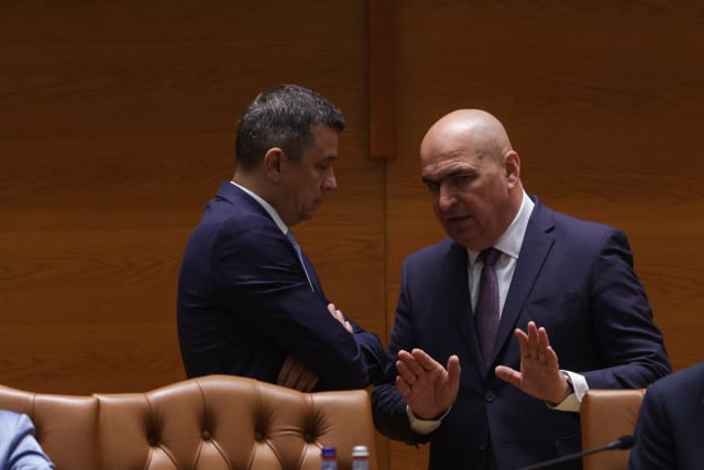 Sorin Grindeanu și Ilie Bolojan în conferință de presă