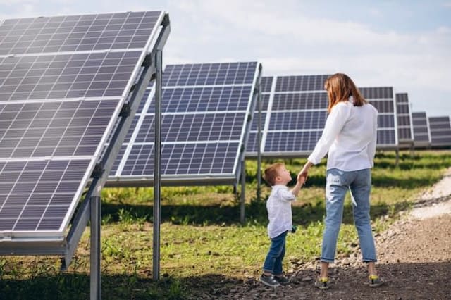 Panouri fotovoltaice Mureș – cu un pas mai aproape de independență energetică și sustenabilitate