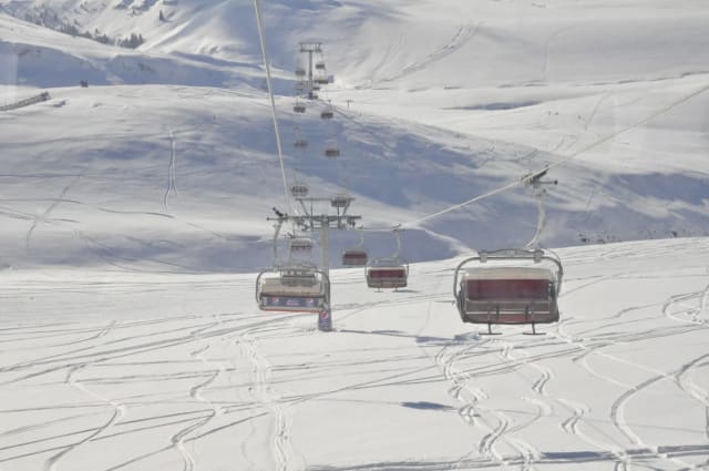 Sezonul de schi de la Sinaia se a închis oficial după un record de 134 de zile