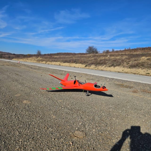 BraveX Aero produce prima dronă românească cu motor jet, atingând 500 km/h