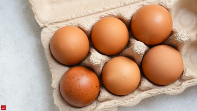 Ce se întâmplă în corpul tău dacă mănânci ouă în fiecare zi. Avertismentul nutriționiștilor