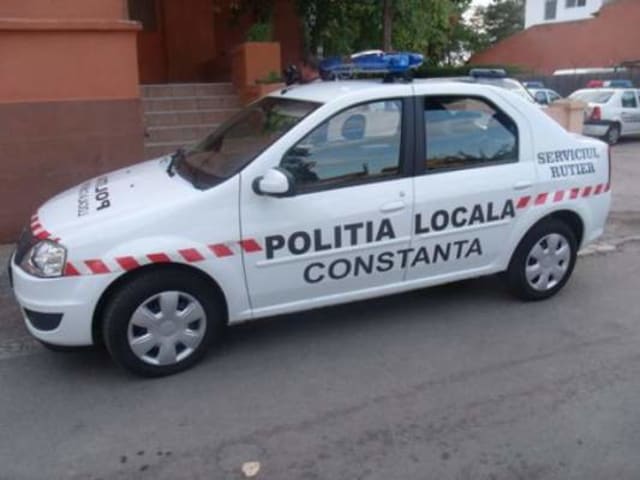 Autorul graffiti-urilor din stația CT BUS, identificat și amendat de Poliția Locală în Constanța