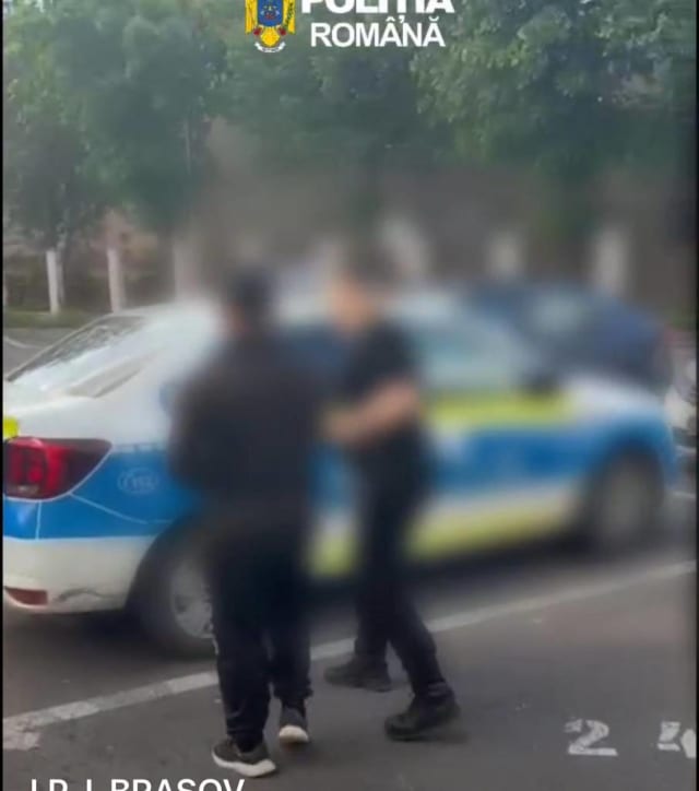 Bărbat din Săcele arestat preventiv după ce și-a agresat fizic partenera