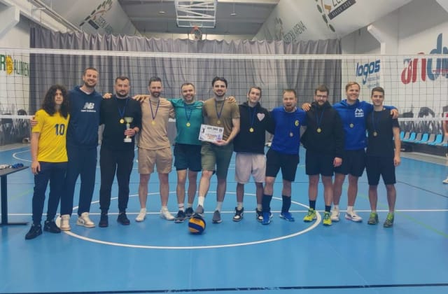 No Problem Brașov a câștigat turneul de volei „Ciocănarii“ la Brașov