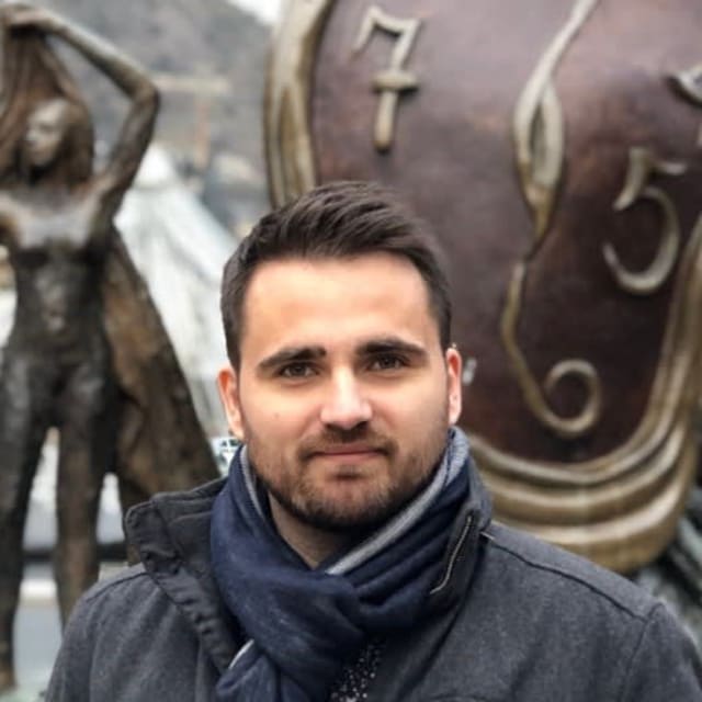 peisaj urban din Marsilia și Aix-en-Provence, contraste culturale