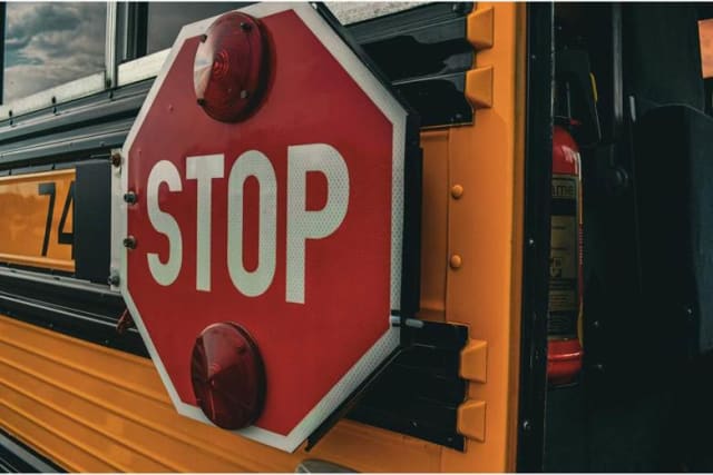 Siguranța pe drum: cum gestionează companiile de transport marfă riscurile agabaritice