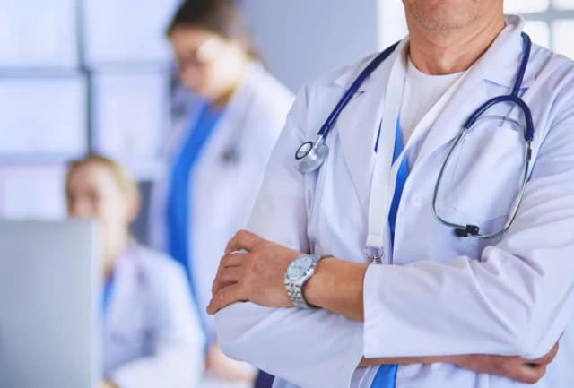 Spitalul Județean din Buzău introduce gărzi la domiciliu pentru patru specialități cu deficit de medici
