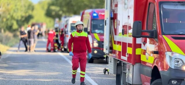 Accident grav la ieșirea din Timișoara: cinci motociclete și o mașină s-au izbit, victime