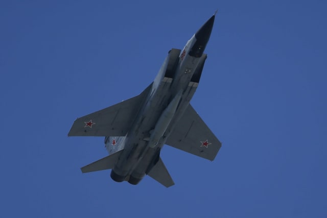 Ucraina activează alertă națională după decolare rusească cu MiG-31K înarmat cu rachete Kinjal