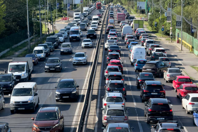 ASF a anunțat creșteri ale tarifelor RCA: cu cât vor plăti majoritatea șoferilor în 2026