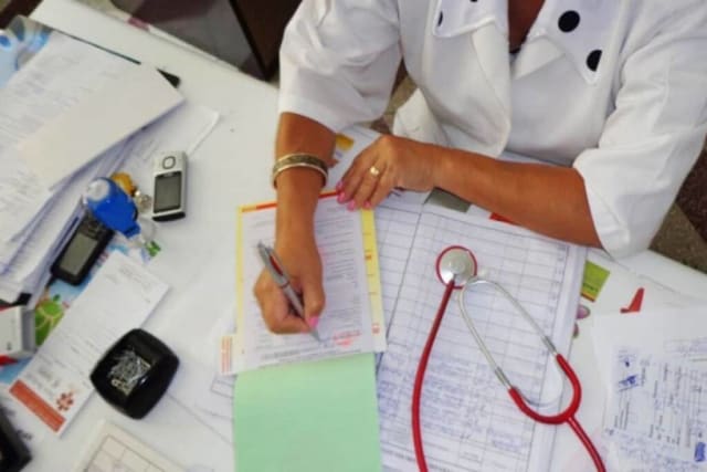 Casa Națională de Asigurări de Sănătate a introdus reguli noi pentru concediile medicale începând cu 1 iunie 2026