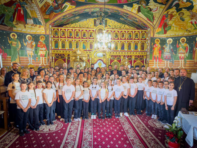 Întâlnirea Cercului Pedagogic Fălticeni la Bogdănești: Școala și Biserica colaborează pentru formarea copilului