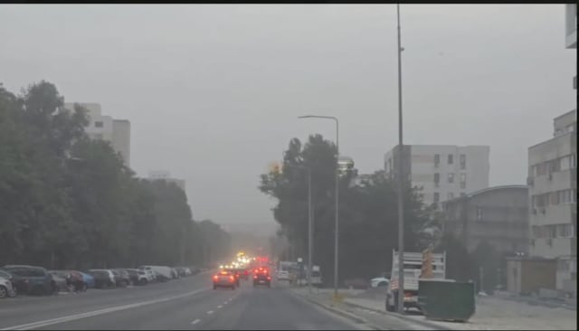 Meteorologii au anunțat începutul verii cu ploi și vijelii în mai multe regiuni ale țării