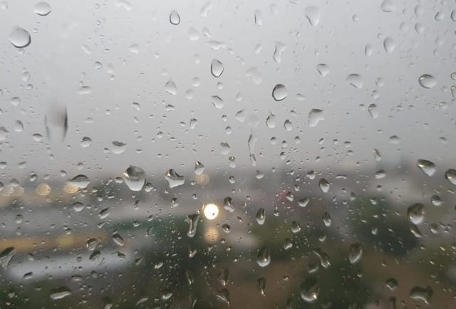 Administrația Națională de Meteorologie a emis cod galben de ploi torențiale în Prahova