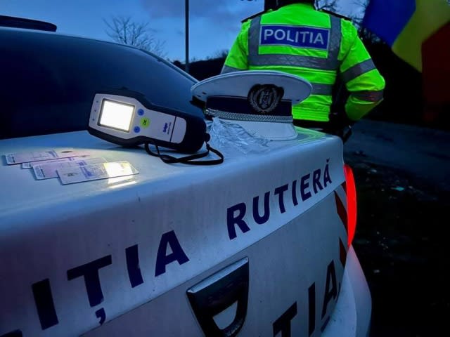 Polițiștii din Brașov aplică 32 de amenzi și rețin 5 permise în acțiune rutieră pe Calea Făgărașului și Drumul de Poiană