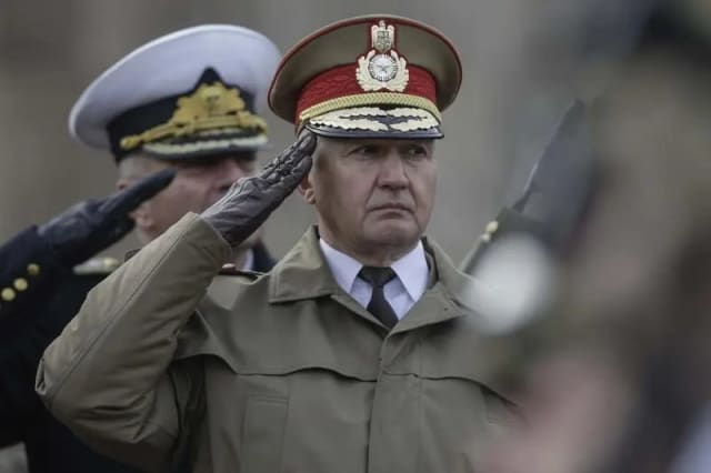 Generalul Gheorghiță Vlad, fost comandant al Diviziei 2 Infanterie „Getica”, audiat ca suspect la DNA