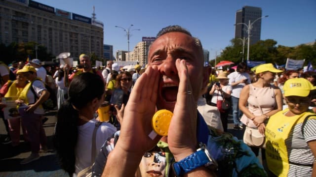 Legea salarizării au declanșat proteste masive în Cluj: bugetarii au amenințat cu grevă generală