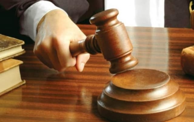 Grefierii au protestat în instanțe și parchete, care a blocat activitatea timp de patru ore