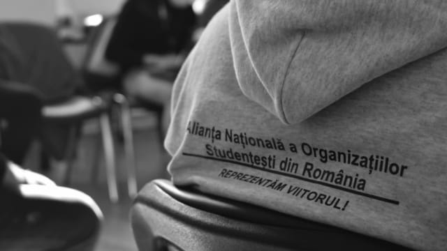 ANOSR a condamnat ingerințele politice în sistemul universitar, prin care s-a solicitat reintroducerea incompatibilităților