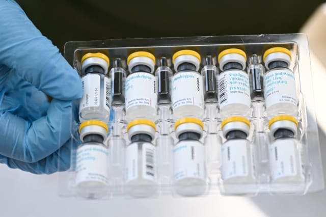 SUA acuză doi virusologi că au încercat să introducă fiole cu mpox în țară