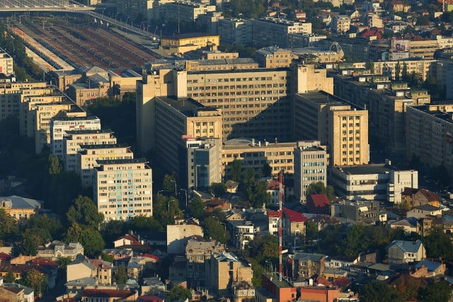 Oprirea lifturilor din Palatul CFR a fost anunțată acum două săptămâni, iar situația rămâne nerezolvată