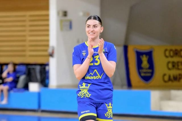 Ana Maria Berbece a semnat cu CSM Corona Brașov pentru un nou start în carieră