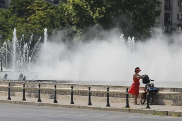 ANM a anunțat temperaturi mai ridicate decât cele normale până pe 14 septembrie 2026