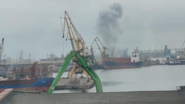 Forțele Navale ucrainene afirmă că drona explodată la Constanța îi aparține și a fost bruiată