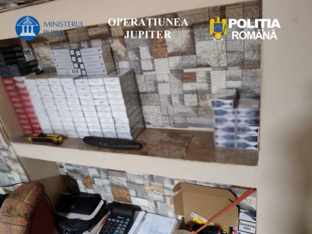 Percheziții în Operațiunea JUPITER la Suceava: 223.000 de țigarete confiscate