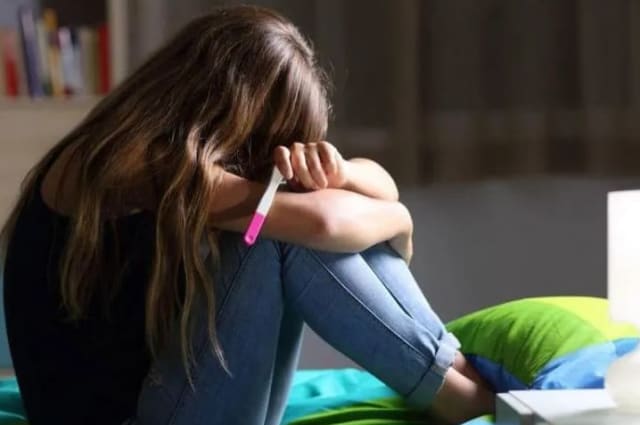 Clujul în alertă! 135 de nașteri din mame minore și mii de victime ale violenței domestice