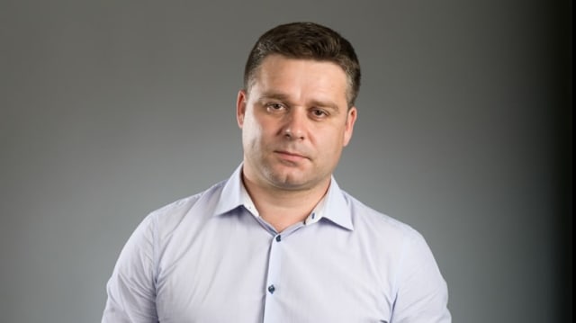 Ciucu vizitează șantiere cu întârzieri în București și cere mobilizare constructorilor