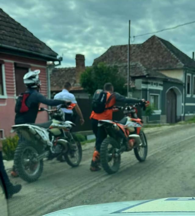 Trei motocicliști și un conducător de ATV, cercetați penal în județul Brașov