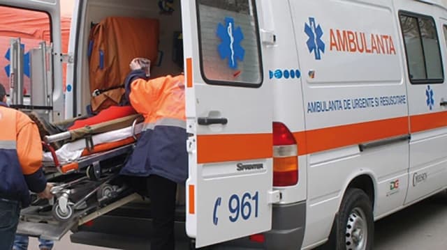 Accident rutier în Zărnești: un șofer de 50 de ani a fost rănit