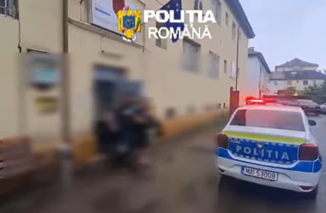 Bărbat de 46 de ani din Dumbrăvești, reținut pentru agresiune și amenințări cu cuțitul