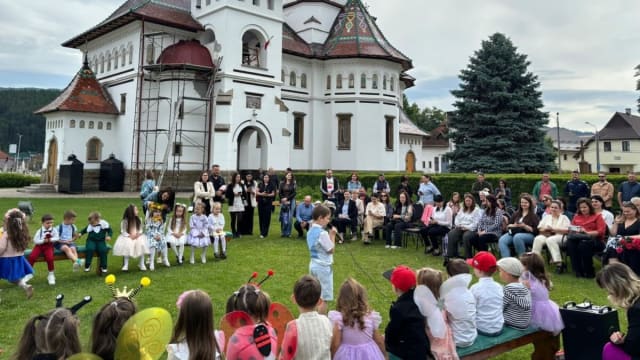 Serbare de sfârșit de an la Catedrala „Adormirea Maicii Domnului” din Câmpulung Moldovenesc