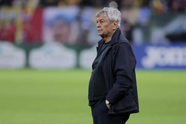 Omagiu adus antrenorului Mircea Lucescu la Muzeul Fotbalului