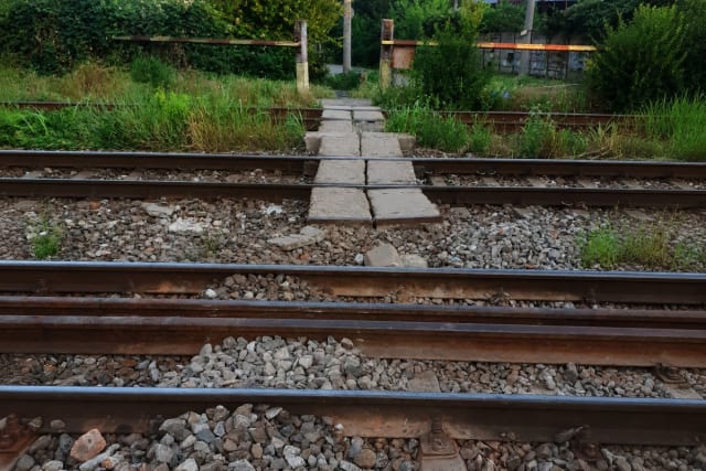 Trecere periculoasă peste calea ferată, la Bariera Unirii din Ploiești
