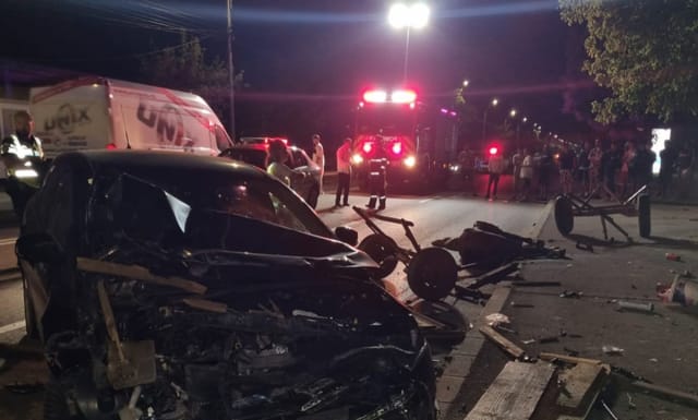 Accident grav în Târgoviște după ce un autoturism a lovit o căruță, cinci răniți