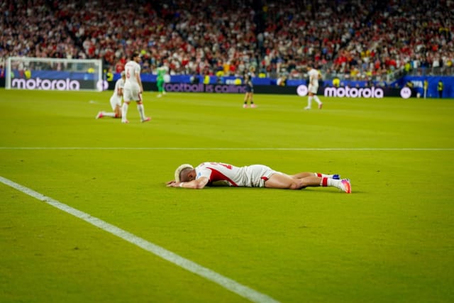 Fotbaliștii turci plâng după înfrângerea de la CM 2026 cu Paraguay
