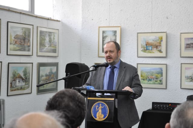 Adrian Papahagi critică conflictul dintre Nicușor Dan și Ilie Bolojan, propune unitate