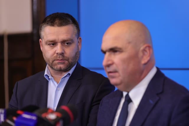 Ilie Bolojan își exprimă sprijinul pentru Ciprian Ciucu la Congresul PNL