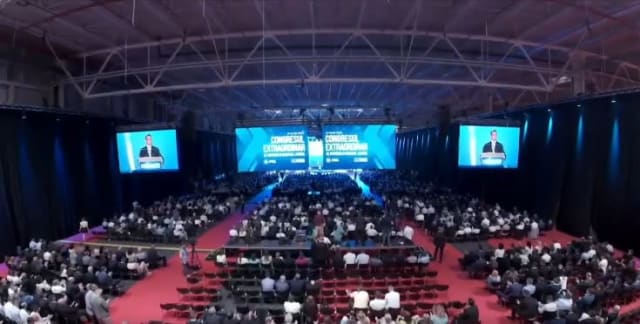 Congresul PNL a adoptat decizii dure: excluderi și ultimatum pentru lideri