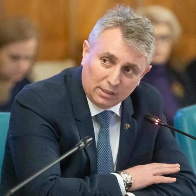 PNL cere demisii în partid. Lideri precum Veștea, Bode și Gorghiu, somați să plece până luni