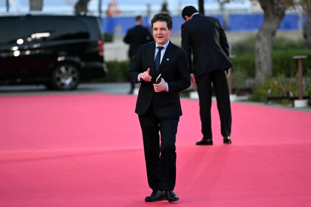 Nicușor Dan, surprins la Bruxelles înainte de congresul PNL și ședința PSD