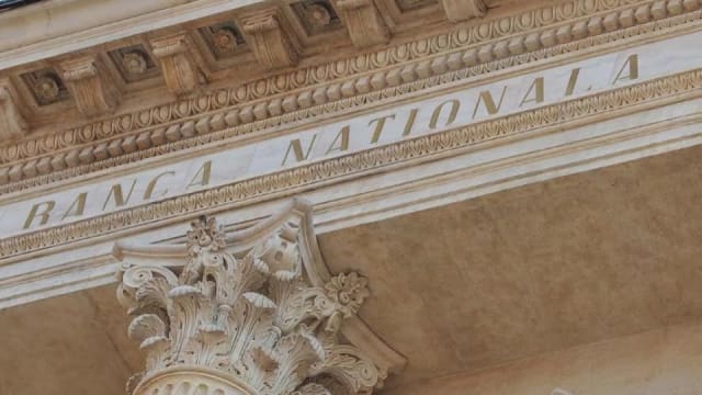 Leul s-a apreciat față de principalele valute luni, 22 iunie 2026